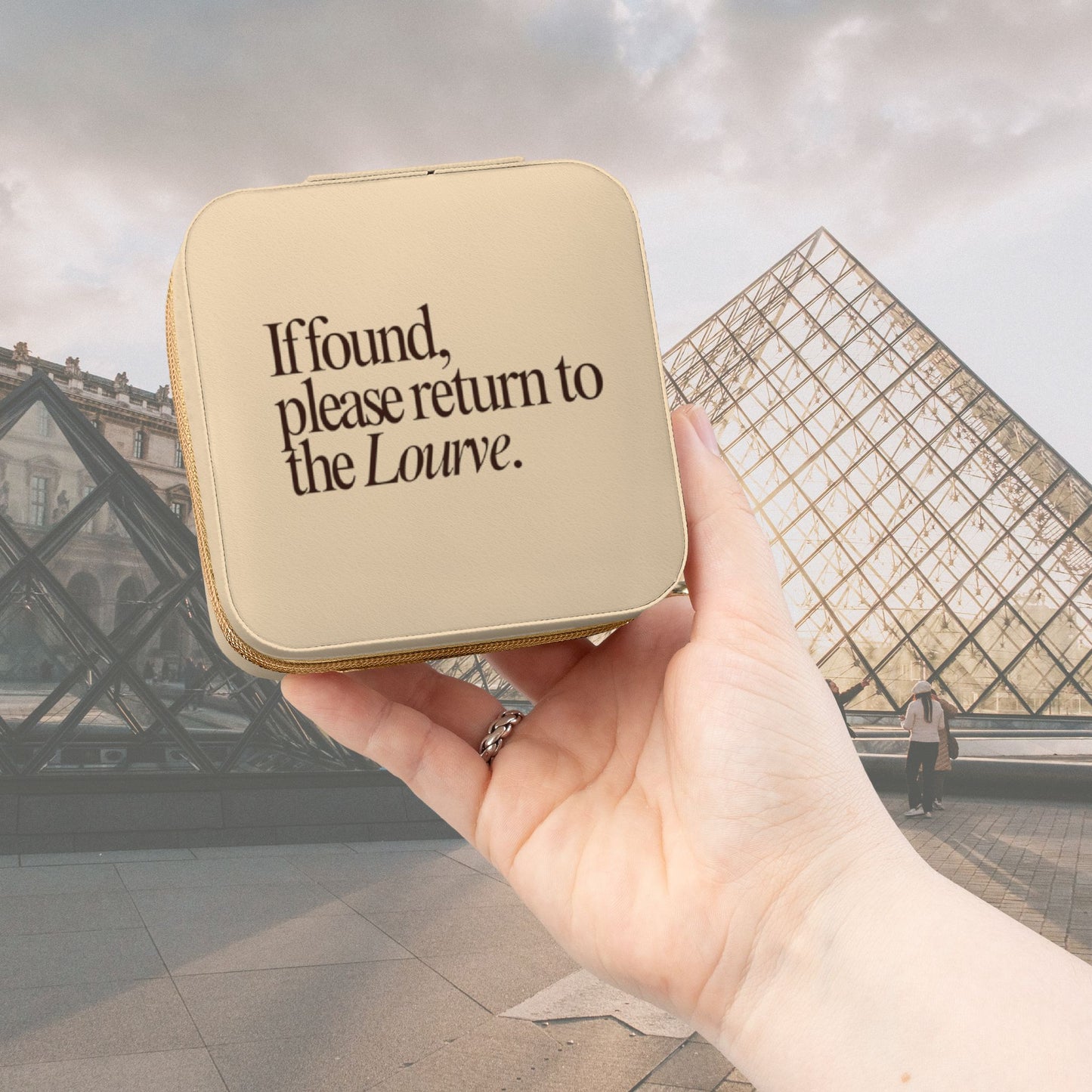 'If Found, Return to the Louvre' Jewelry Travel Case